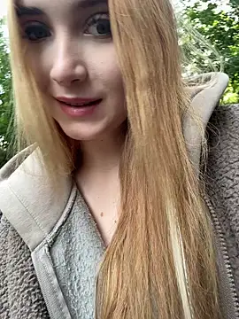 MarlboroWeb live XXX chat