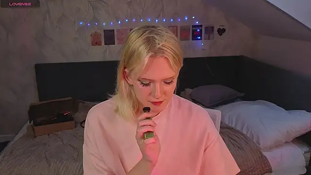 Lilly_Jhonass live XXX chat