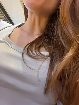 دردشة kiss_loo الجنسية المباشرة