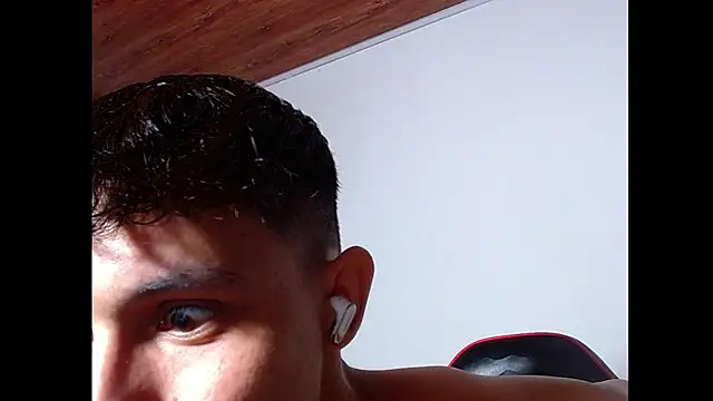 Chat XXX ao vivo de rowanbig