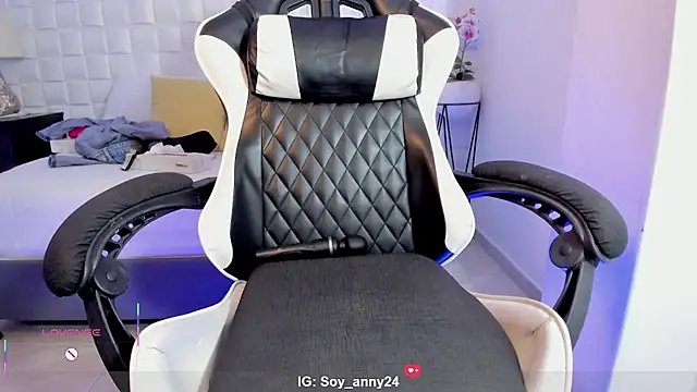anny_rouse24n Live XXX chat