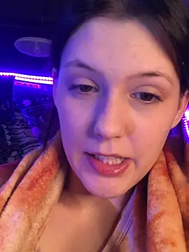 Czat XXX na żywo – Lilactease