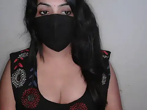 Chat XXX ao vivo de Reddy_Trisha