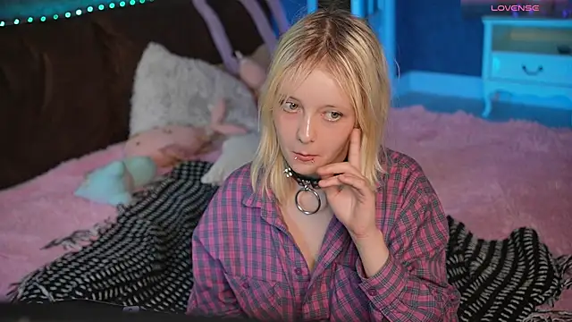 Kofimoon Chat XXX in diretta