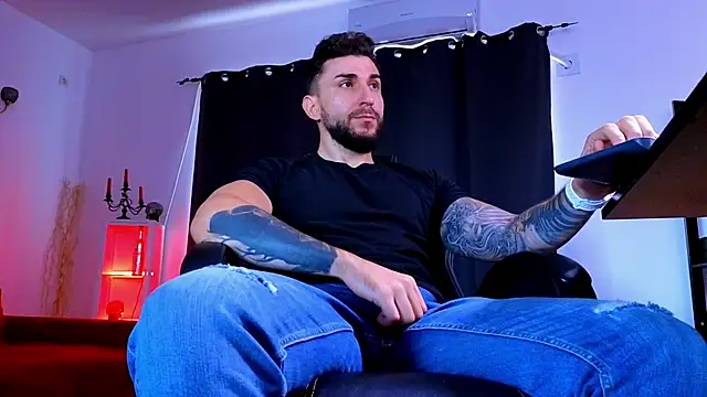 دردشة MightyAaron66 الجنسية المباشرة