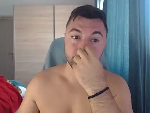 Онлайн чат XXX HankMalone