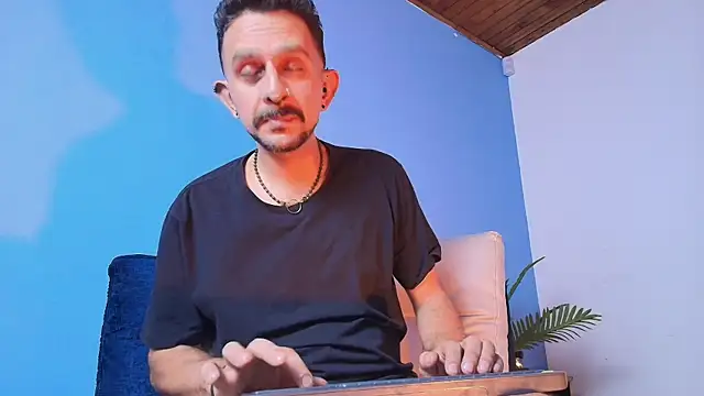pigbananax Live XXX-Chat