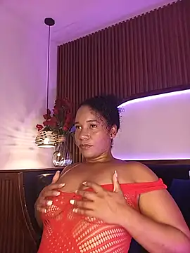 EbonyHorrny's Live XXX Chat