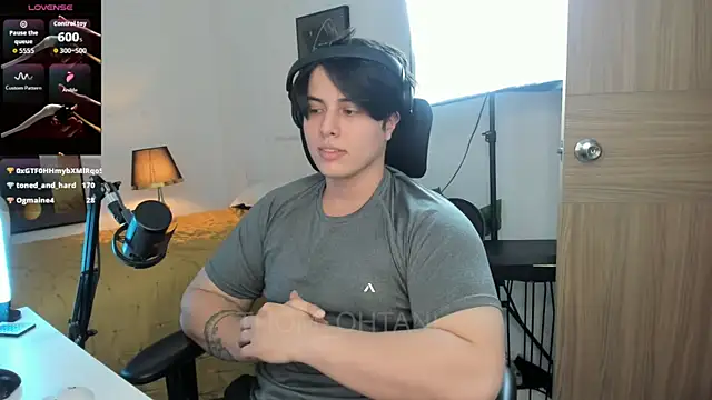 Chat XXX ao vivo de Thom_Ohtani