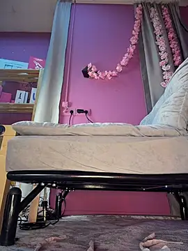 Rimmahottes Adlı Modelin Canlı XXX Sohbeti