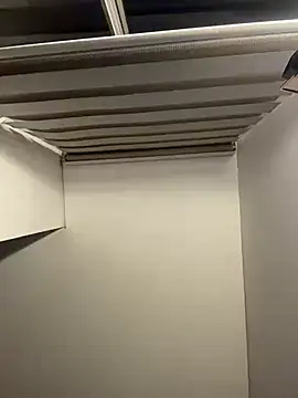 XXX chat uživo modela EmaSaenz