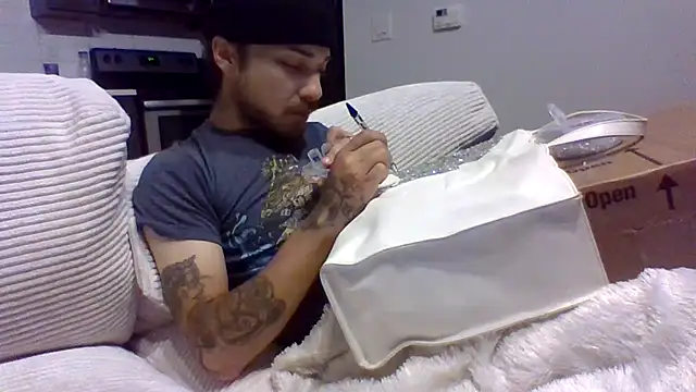 Jbenz420 Chat XXX in diretta