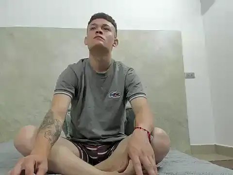 Robinlion91 现场XXX聊天
