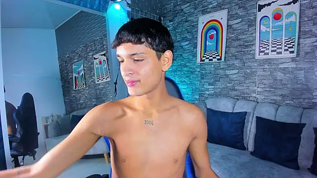 Chat +18 de stevensantana1 ao vivo