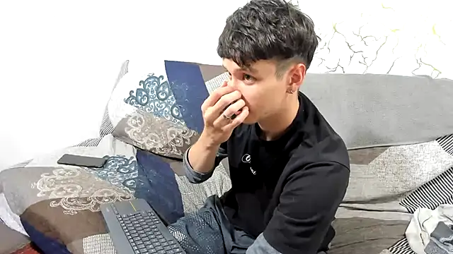 Chat XXX en directo de DANIEL_Hot777