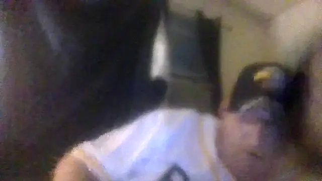 Rootpass222n Live XXX chat