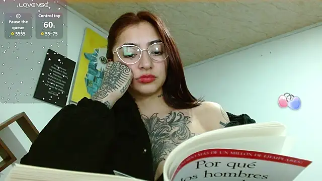ZoeBakers_ XXX чат на живо