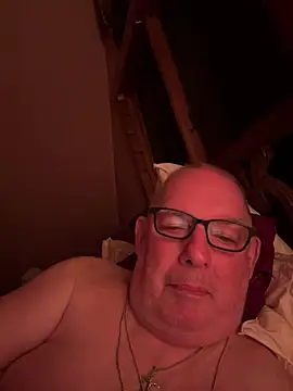 CharlieWeaver22 Live XXX-Chat