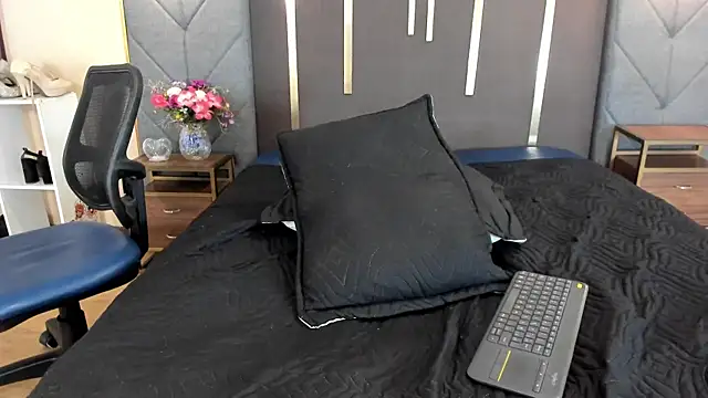 OliviGrace 即時 XXX 聊天