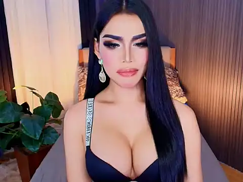 nikkieviolante Live XXX-Chat