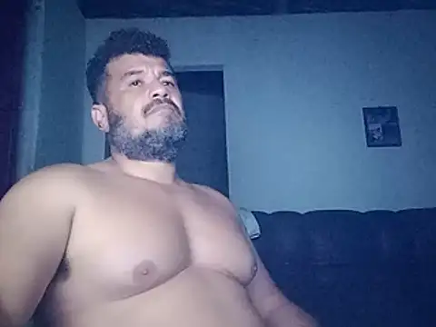 צ'אט XXX בשידור חי של tarra122