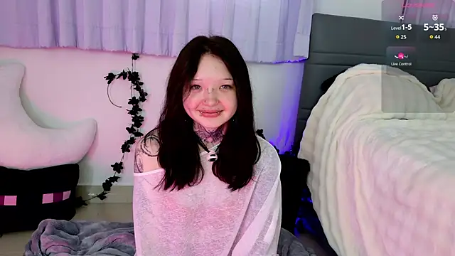 Lein_Bone élő XXX-chatje