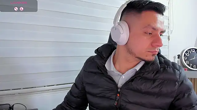 Онлайн чат XXX Rick_Adams
