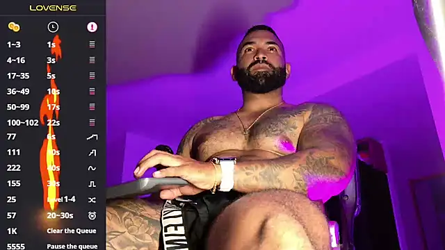Max-prada Chat XXX live