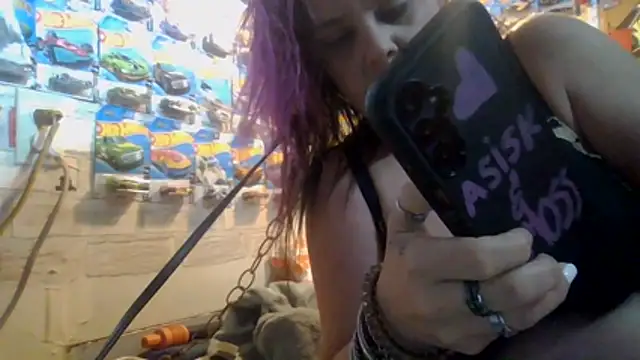 Chat XXX ao vivo de TWiSTYTheTwizted