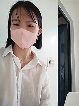 Emma_LinhのライブXXXチャット