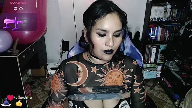Chat XXX ao vivo de kureiji_hentaii