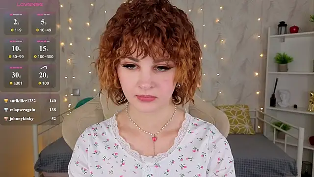Chat +18 de Kira__Fluffy ao vivo