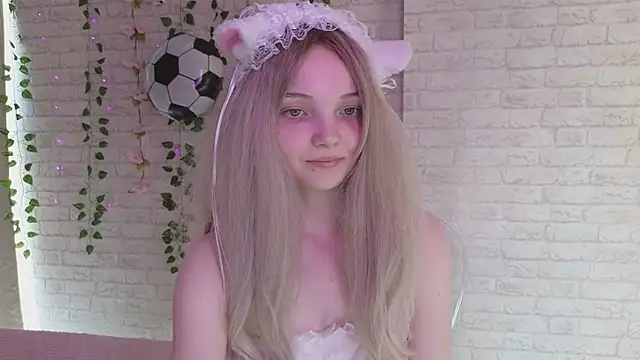 Chat XXX en directo de AnimeAlica18