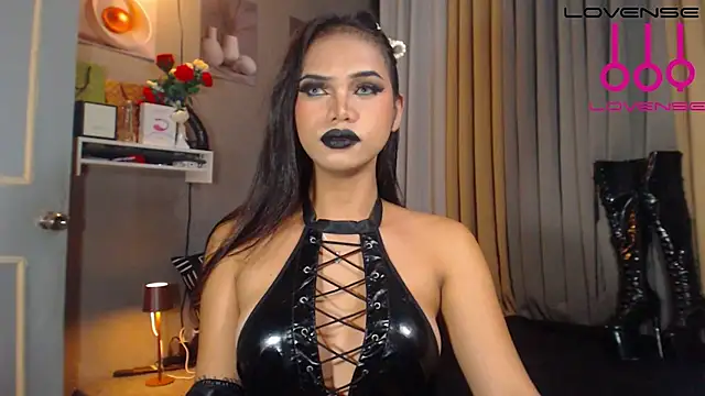 XXX chat uživo modela Lexi_ThunderFuck