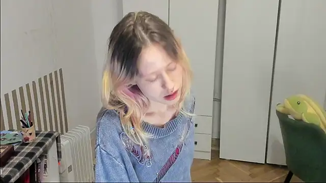 Chat +18 de Silly__Milly ao vivo