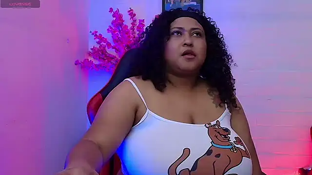 Ayliinn_ Adlı Modelin Canlı XXX Sohbeti