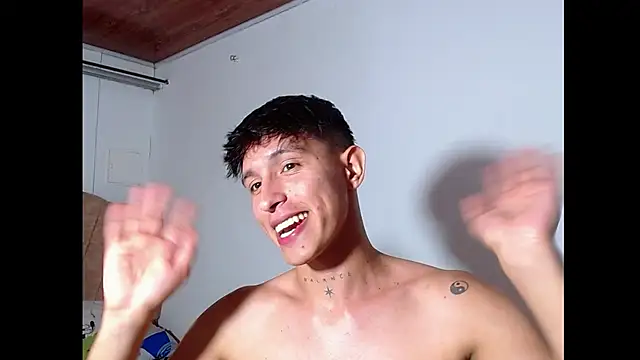 Živý XXX chat rowanbig