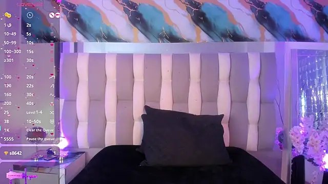 Chat +18 de IsaDiiaz ao vivo