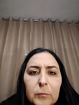 valeria1883's Live XXX Chat
