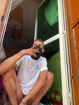 Yassir-xxxl webcam show