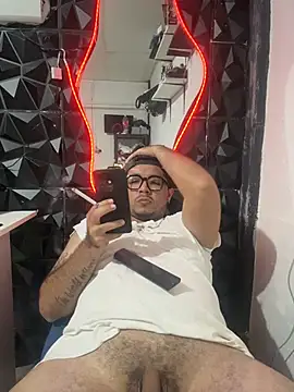 Diegovilla20 Adlı Modelin Canlı XXX Sohbeti