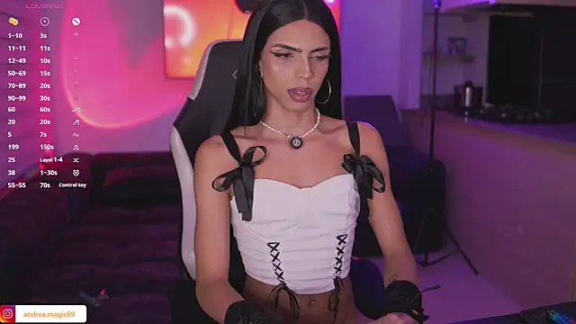 andrea_magic69 现场XXX聊天