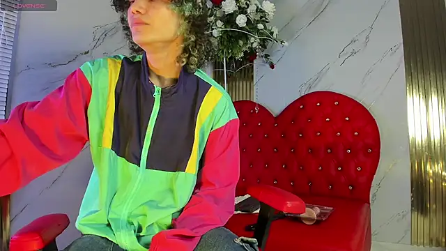 צ'אט XXX בשידור חי של thanier_18