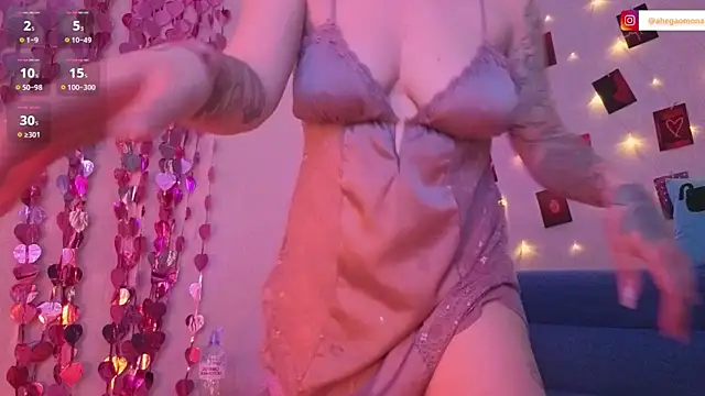 Webkamerová show AhegaoWaifu