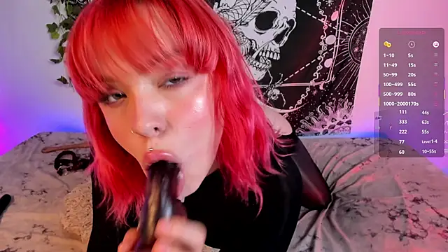 Chat +18 de Lilith_jovovich ao vivo