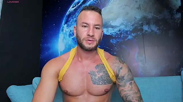 Онлайн чат XXX delessandro_world