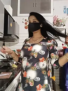 Kaur_Simran_01 现场XXX聊天