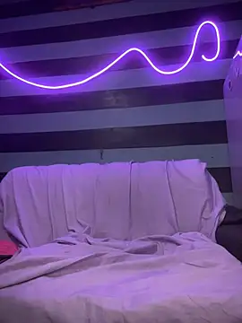 SalyTredelMonte's Live XXX Chat