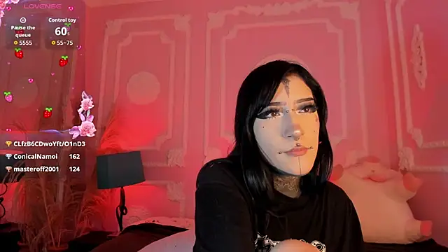 Kat_VonDe Live XXX Chat