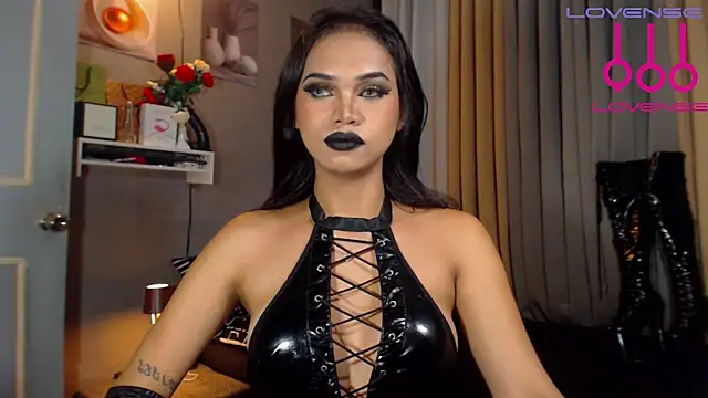 XXX chat uživo modela Lexi_ThunderFuck